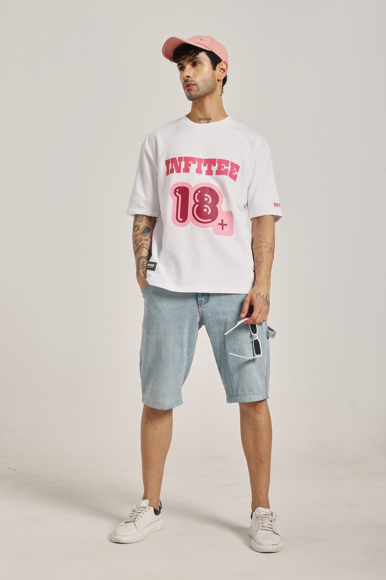 18+ Oversize T Shirt - Image 3